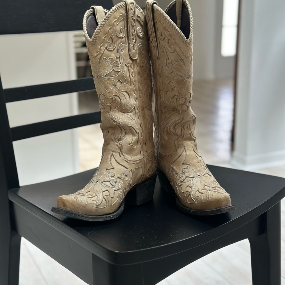 Lane Cowboy Boots